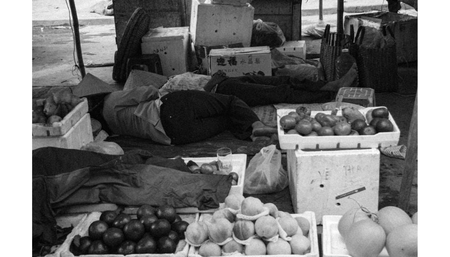 Jour de marché en noir et blanc