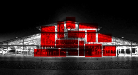 Photo de la Grande Halle du parc de la Villette en noir & blanc avec des carrés rouges par dessus